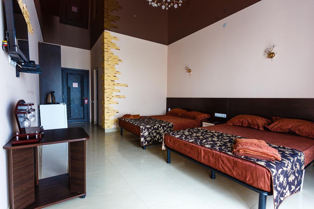 Vip Hotel Koblevo Oda fotoğraf